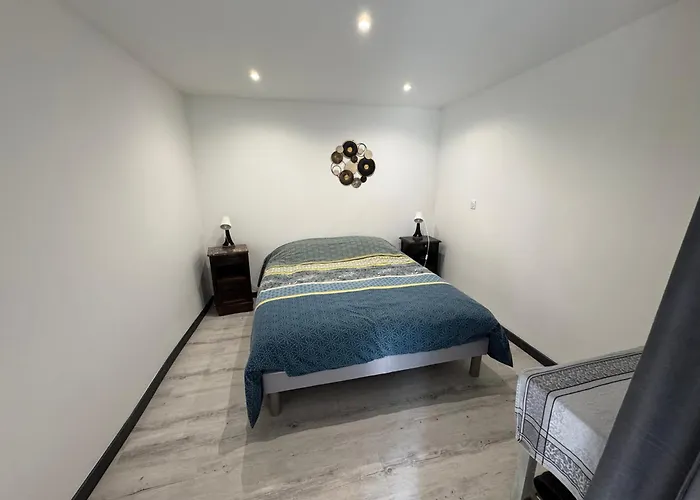 De Pouppeville * Sainte-Marie-du-Mont (Manche)